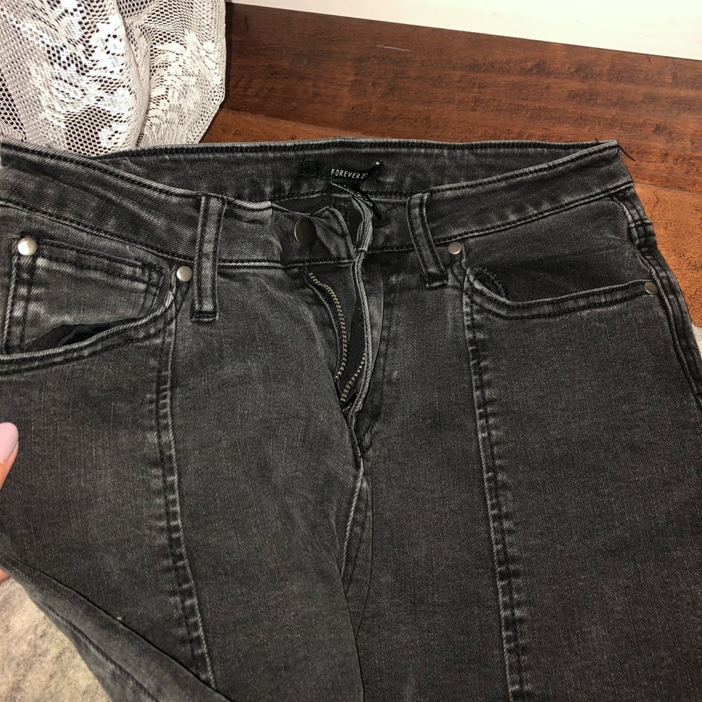 mom jeans
